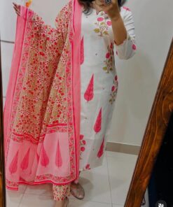 Alternative view of Floral Print Kurti with Palazzo & Dupatta