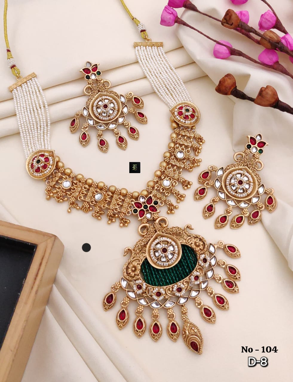Royal Rajwadi Kundan Pearl Necklace Set