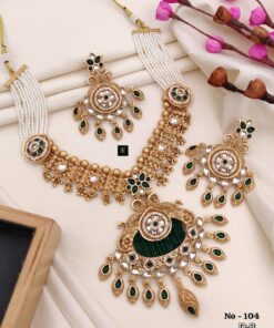 Royal Rajwadi Kundan Pearl Necklace Set