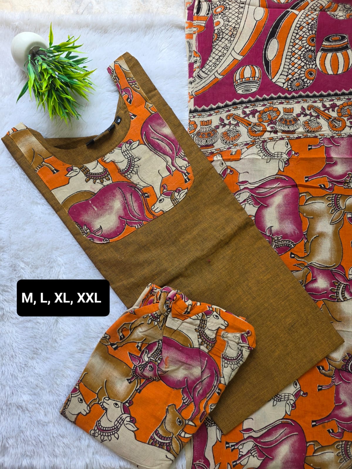 Kalamkari Cotton Kurti Set with Lining, Bottom & Dupatta - Image 4